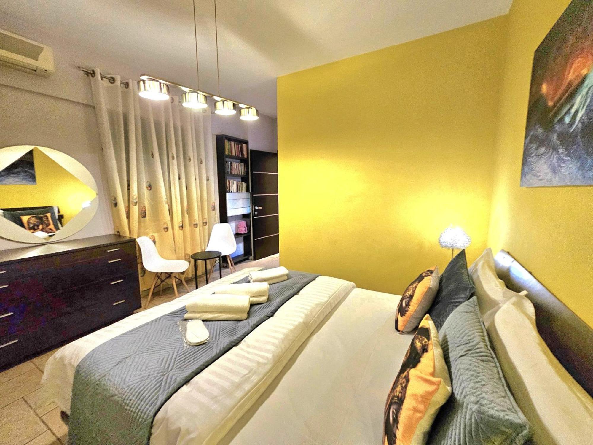 Center Apartment Easy_Luxury 티라나 외부 사진