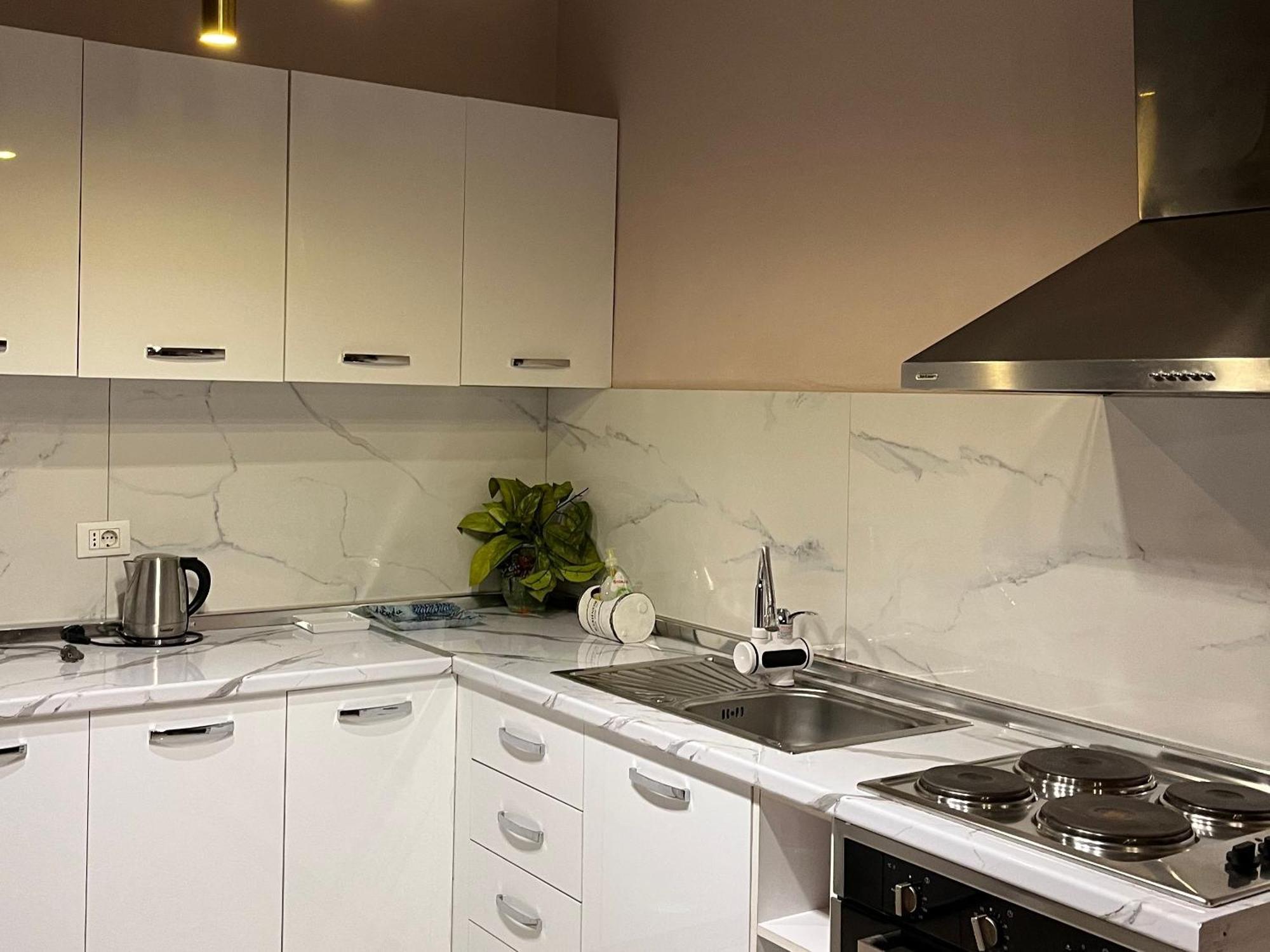 Center Apartment Easy_Luxury 티라나 객실 사진
