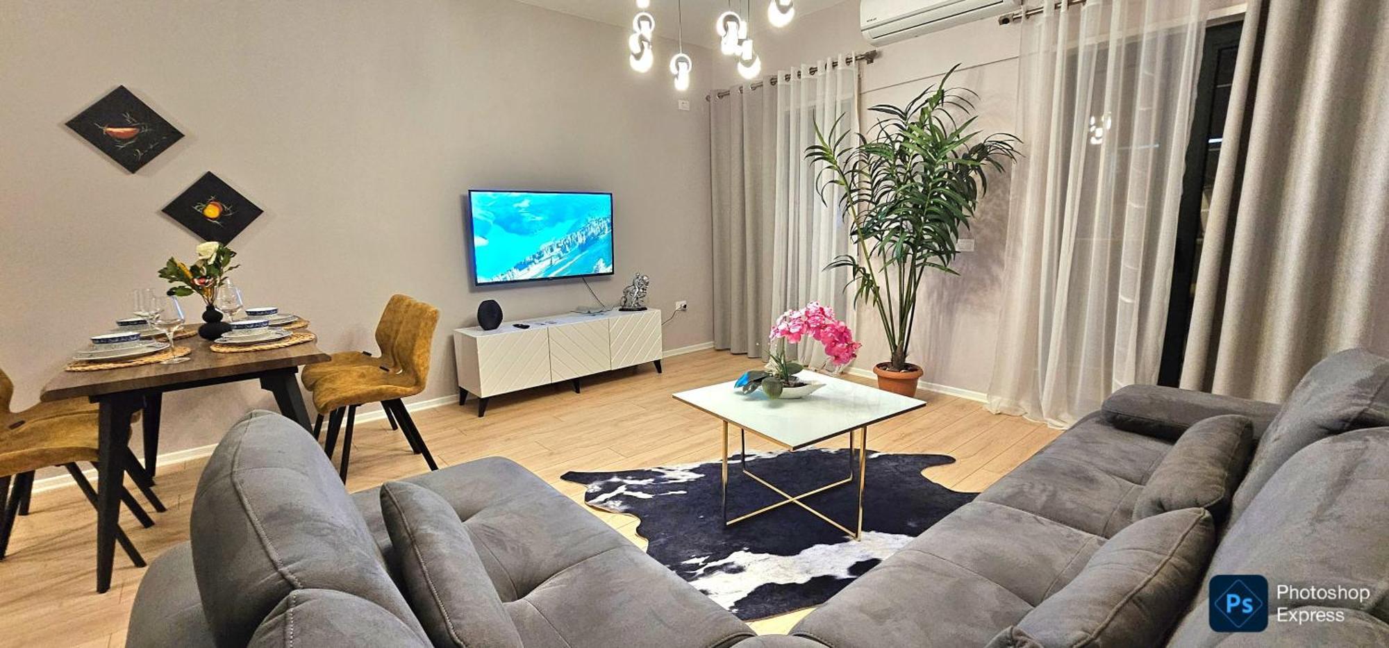 Center Apartment Easy_Luxury 티라나 외부 사진